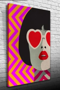 Kırmızı Gözlüklü Kadın Kanvas Tablo 50 x 70