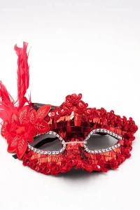 Kırmızı Payetli Pullu Tüylü Parti Maskesi