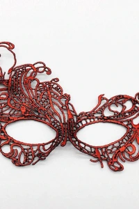 Kırmızı Renk Dantel Örgü İşlemeli Parti Maskesi Model 1