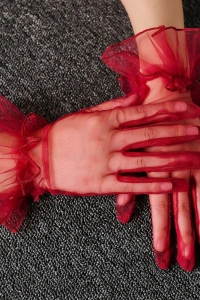 Kısa Boy Likralı Güpürlü Yetişkin Tül Eldiven Kırmızı Renk