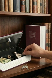 Kitap Görünümlü Gizli Kasa