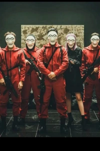 Koreli Hırsız Teatral Hahoe Maskesi - Para Heist Maskesi - Dali Maskesi