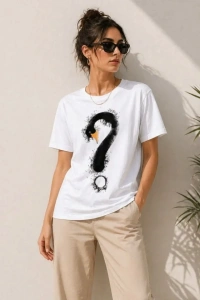 Kuğu Figürlü Soru İşareti Baskılı Tişört Kısa Kol T-Shirt - Beyaz