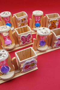 Kum Saati Kalemlik Kutulu