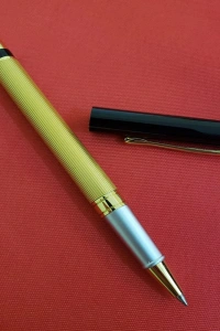 Kutulu Metal Roller Gold Siyah Kalem