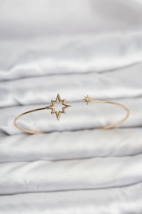 Kutup Yıldızı Model Gold Renk Bileklik