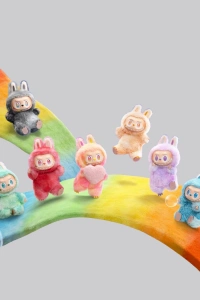 Labubu Peluş Oyuncak – Koleksiyonluk Yumuşak Dekoratif Figür 20 cm