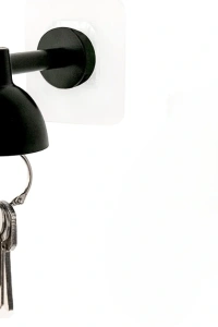 Lamba Şeklinde Anahtar Tutucu