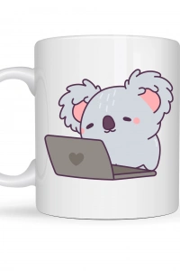 Laptoplu Koala Desenli Porselen Kupa MODEL 111 – Sevimli Ofis Kupası , Çalışanlara Özel Tatlı Hediye