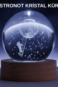 Lazer İşlemeli 3D Astronot Kristal Küre LED Işıklı Uzay Temalı Gece Lambası