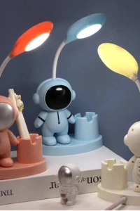 LED Astronot Masa Lambası Ve Kalemlik