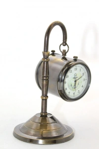 Masa Üstü Pirinç Saat Model 8