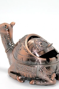 Metal Deve Figürlü Küllük