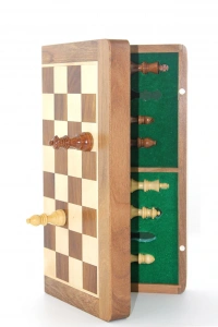 Mıknatıs Taşlı Ahşap Katlanabilir Kutulu Satranç Oyunu 35 Cm