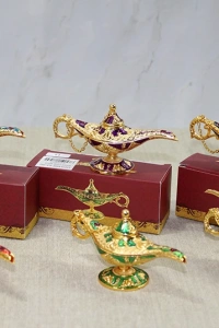 Mineli Metal Alaaddin Lambası Model 3