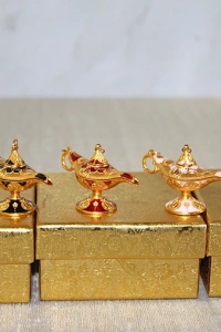 Mineli Metal Alaaddin Lambası Model 6