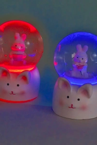 Mini Boy Tavşan Tasarımlı Işıklı Kar Küresi