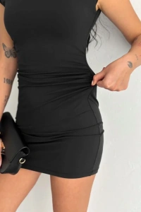 Mini Elbise Yarım Balıkçı Yaka Vücuda Oturan Şık Günlük Elbise - Siyah