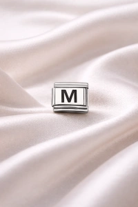 Nomination Uyumlu M Harf Charm | Çelik Bileklik Aksesuarı | Kişiye Özel Harf Modülü | Minimal & Şık