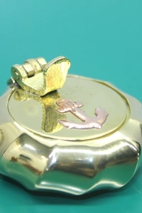 Pirinç Çapalı Kapaklı Küllük 5 Cm