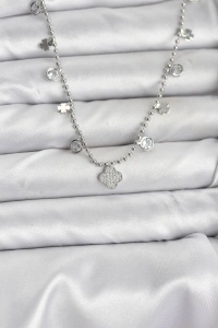 Pirinç Gümüş Renk Yonca Model Kadın Kolye