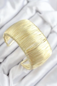 Pirinç Tel Sarma Model Gold Renk Kadın Bileklilk