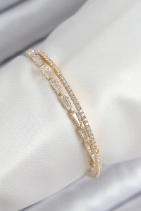 Pirinç Zirkon Taşlı Su Yolu Model Gold Renk Kadın Bileklik