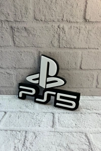 PlayStation 5 Logo Duvar Dekoru Minimal Tasarım 16×12 cm
