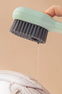 Pratik Çok Amaçlı Hazneli Fırça