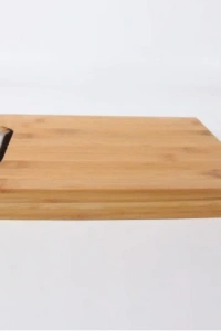 Pratik Tepsili Ahşap Kesme Tahtası