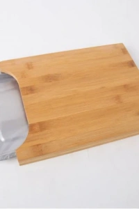 Pratik Tepsili Ahşap Kesme Tahtası