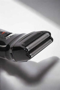 Profesyonel Paslanmaz Çelik Bıçaklı Saç ve Sakal İçin Çok Yönlü Kullanım