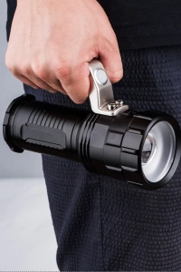 Projektor Modeli Zoomlu Şarjlı El Feneri Watton Wt-129