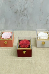 Romantik Gül Yüzük Kutusu Kare