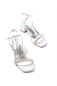 S-900  Gümüş Bantlı Taşlı Kalın Şeffaf Topuklu Kadın Ayakkabı