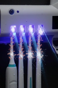 Sensörlü UV Sterilize Diş Fırçası Tutucu ve Macun Sıkma Aparatı