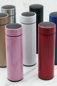 Sıcaklık Göstergeli Dijital Termos 500 ml