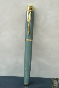 Şık Metal Roller Kalem