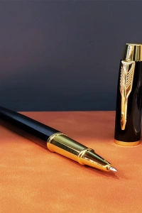 Siyah Beyaz Renkli Tarihsiz Ajanda Defter Ve Metal Roller Kalem Seti