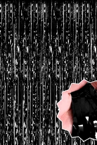 Siyah Ekstra Metalize Parlak Saçaklı Arka Fon Perde