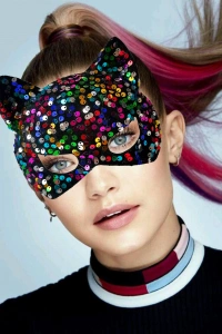 Siyah Kadife Payetli Parti Maskesi