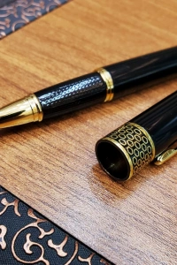 Siyah Kutulu Yaldız Desenli Metal Roller Kalem Seti