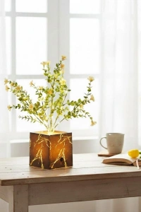 Siyah Saksılı LED Yapay Çiçek