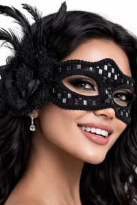 Siyah Tüylü Balo Maskesi
