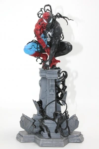 Spider-Man Figürü 37 Cm - Venom Versiyon