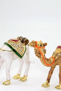 Swarovski Taşlı Tekli Deve Figürü Model 2