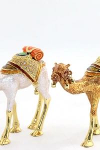 Swarovski Taşlı Tekli Deve Figürü Model 3