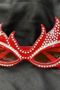 Taşlı Kırmızı Alev Parti Gözlüğü