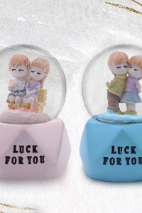 Tatlı Çift Temalı Mini Boy Işıklı Kar Küresi