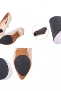 Topuklu Ayakkabı Altına Yapışan Kaydırmaz